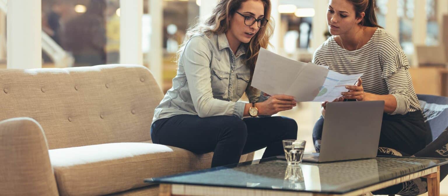 Wat is voordeliger: beleggen in bv of privé? | De Zaak