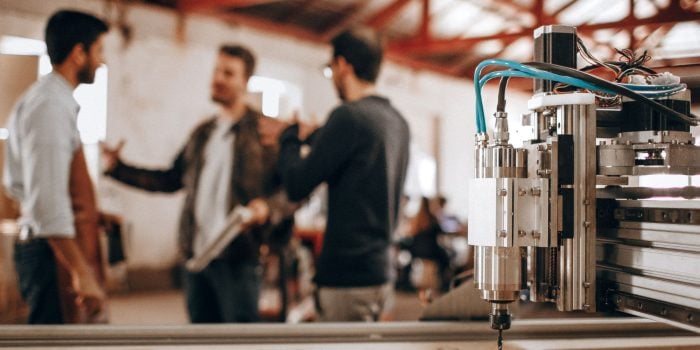 Innovatie en verduurzaming in de maakindustrie zo pak je het als MKB aan