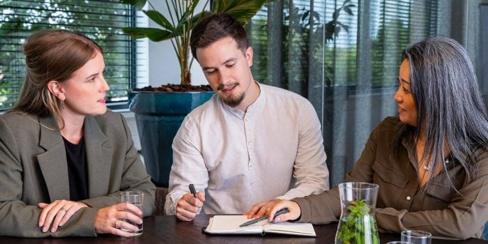 Wat kost personeel nu écht Alle werkgeverslasten opgesomd